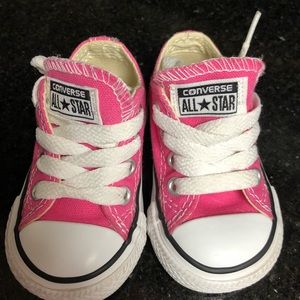 Toddler chuck Taylor converse